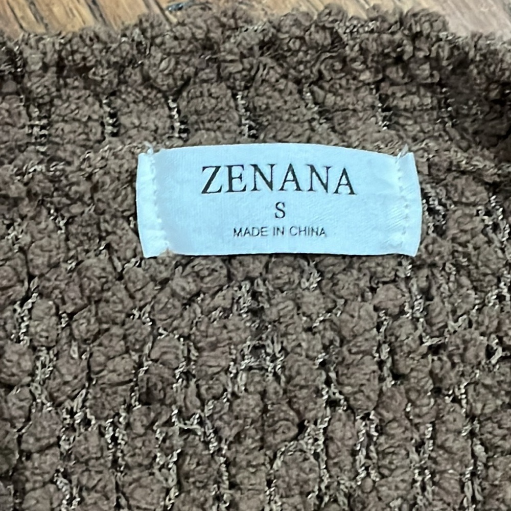 Zenana brown popcorn sweater size small EUC - Picture 3 of 3